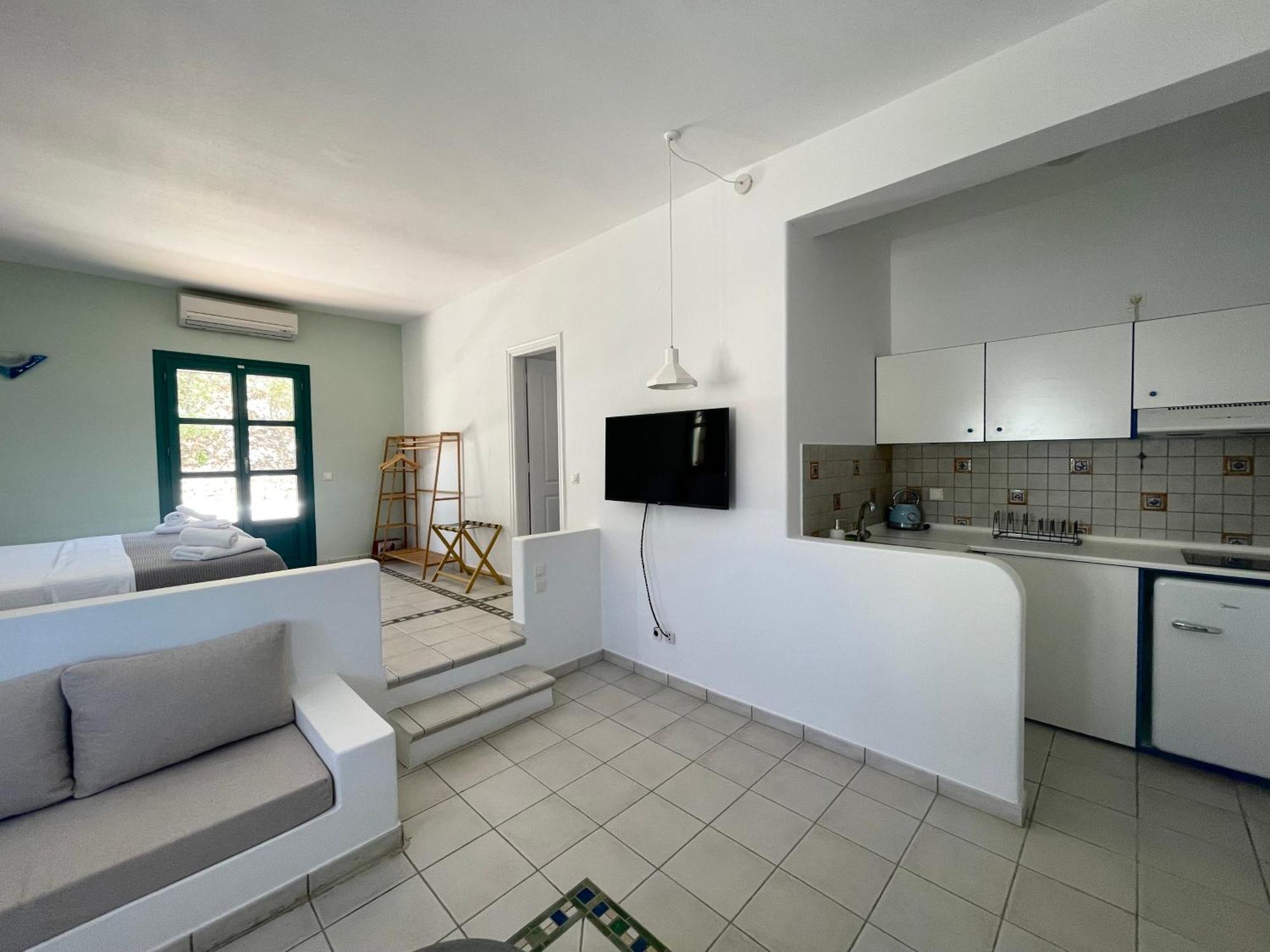 Lipsi Blue Hotel Bagian luar foto
